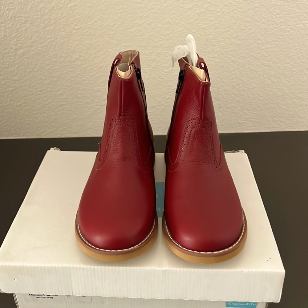 New….never worn red boots. Size 5 (EU 36)